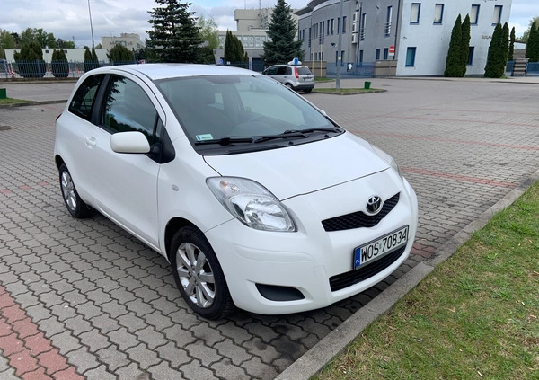 Toyota Yaris cena 14500 przebieg: 176000, rok produkcji 2009 z Ostrołęka małe 37